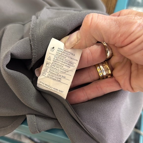 Vince Cap Sleeve Popover Shift Dress in Iron Gray Size Small - Picture 11 of 11